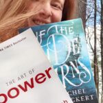 November's start has already passed us! Here I am with the two books I read this week: If the Tide Turns by Rachel Rueckert and The Art of Power by Thich Nhat Hanh.